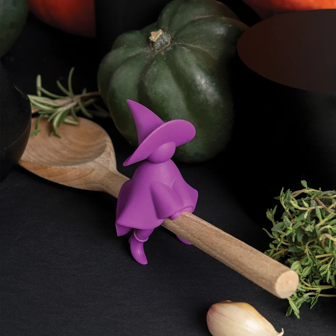 Agatha the Witch Spoon Holder & Steam Releaser – by OTOTO